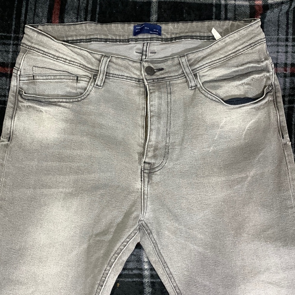 Gray man, jeans, size 34-30 slim fit